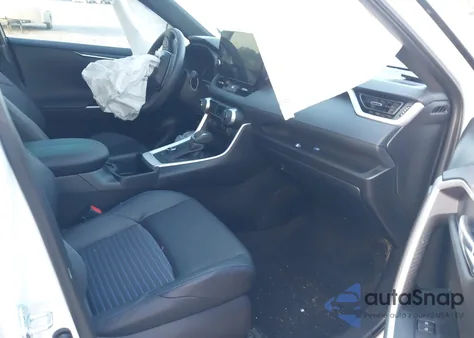 2024 Toyota Rav4 Hybrid Xse from USA, damaged, VIN 2T3E6RFV5RW067181